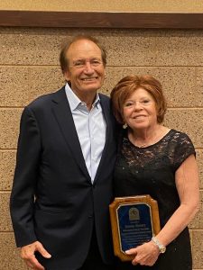 Dianne Somers with the Wisconsin Potato and Vegetable Growers Hall of Fame Award 