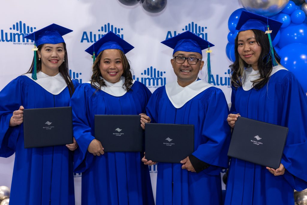 Alumni (2)