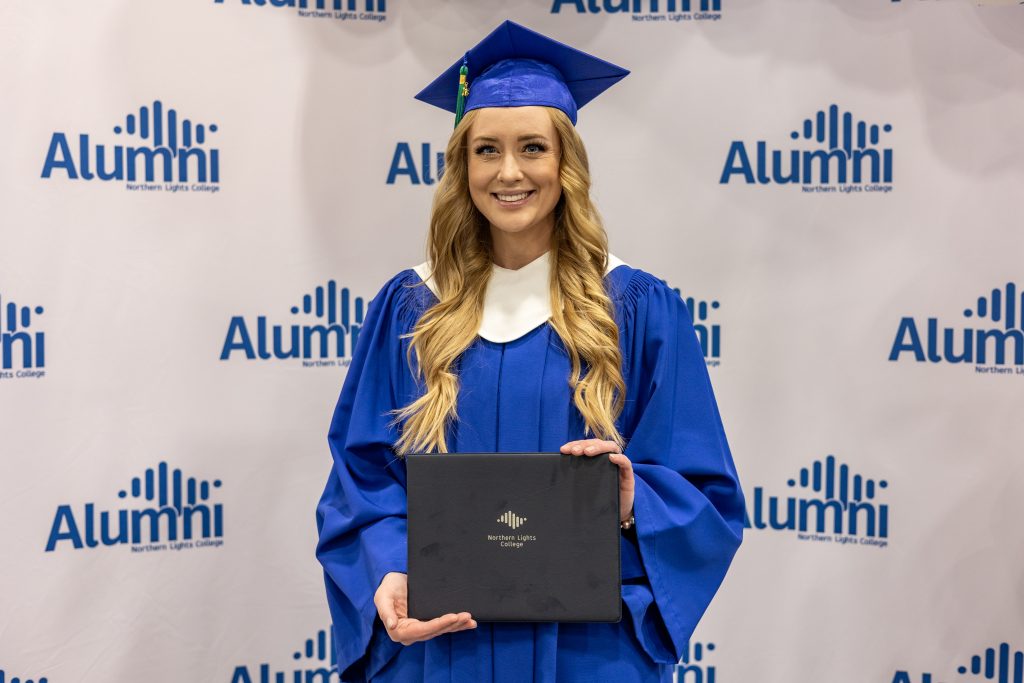 Alumni (5)