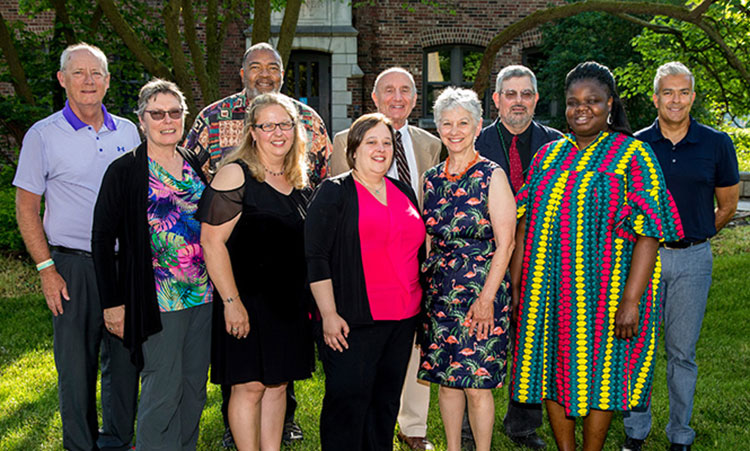 A group photo of the 2018 Alumni Award winners.