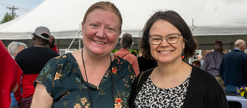 Sarah Luebke Sproehnle '00 and Elaine Marzluff, interim dean of the College.