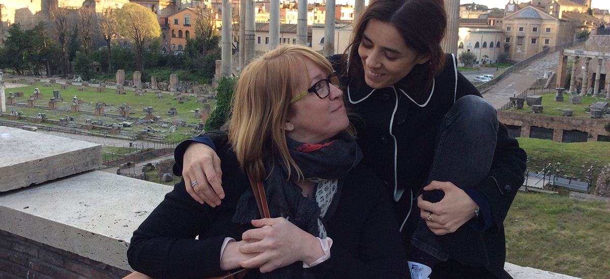 Nikki Carlson ’87 is pictured with her cousin Alessandra d’Urso.
