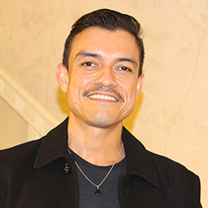 Juan Castaño ’00