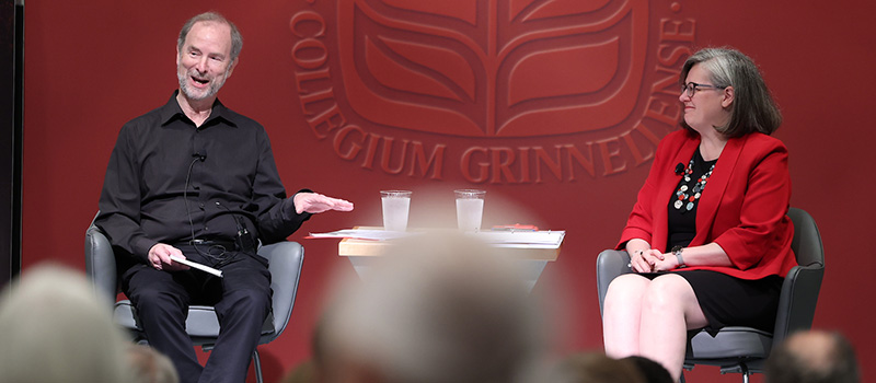 Board of Trustees Chair Michael Kahn ’74 and President Anne F. Harris