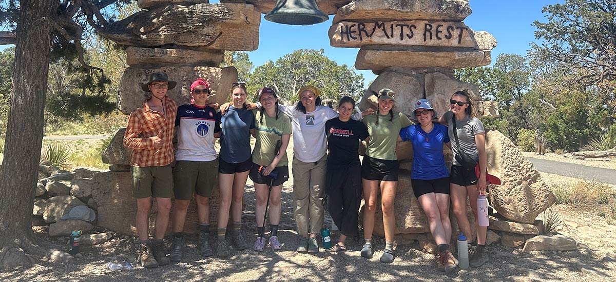 Students pose for a group shot during the Grinnell Outdoor Recreation Program trip to the Grand Canyon.