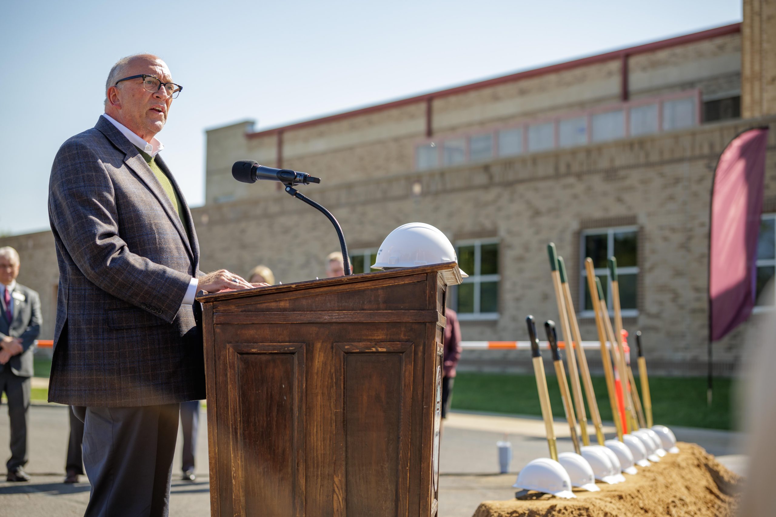 Residence Hall Groundbreaking 050